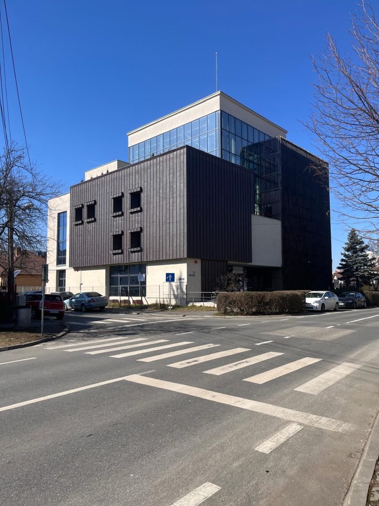 Adaptarea constructivă și energetică a sediului APM Sibiu 16