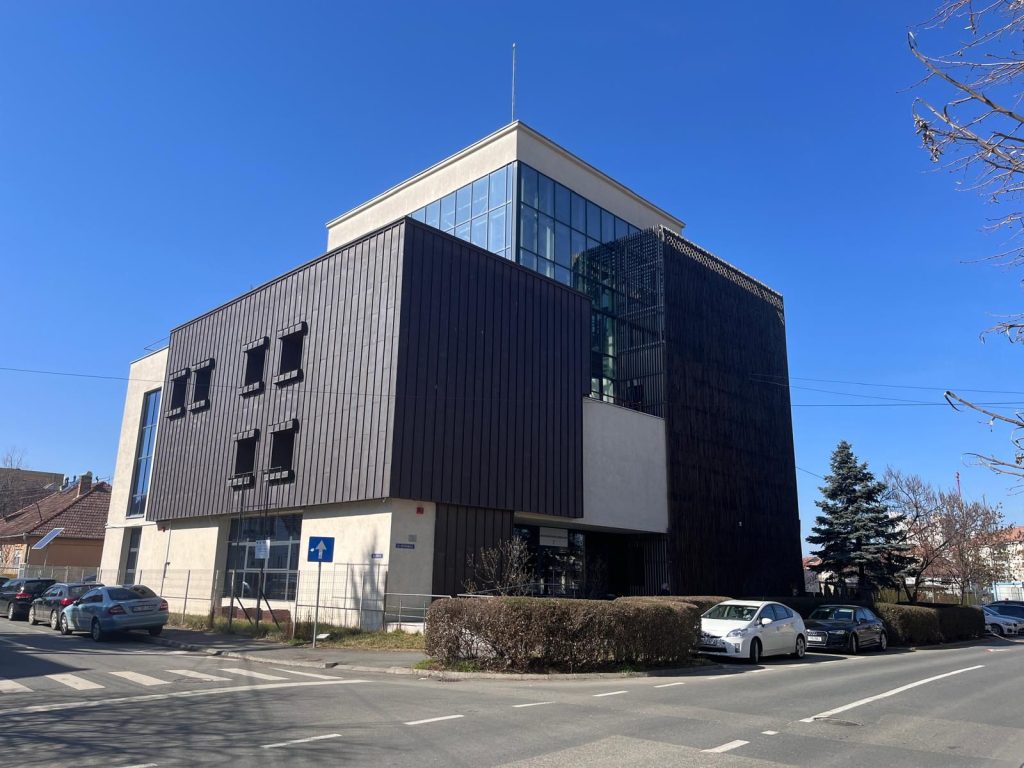 Adaptarea constructivă și energetică a sediului APM Sibiu 26