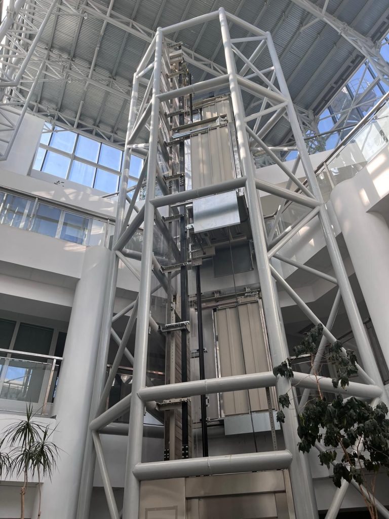 Adaptarea constructivă și energetică a sediului APM Sibiu 32