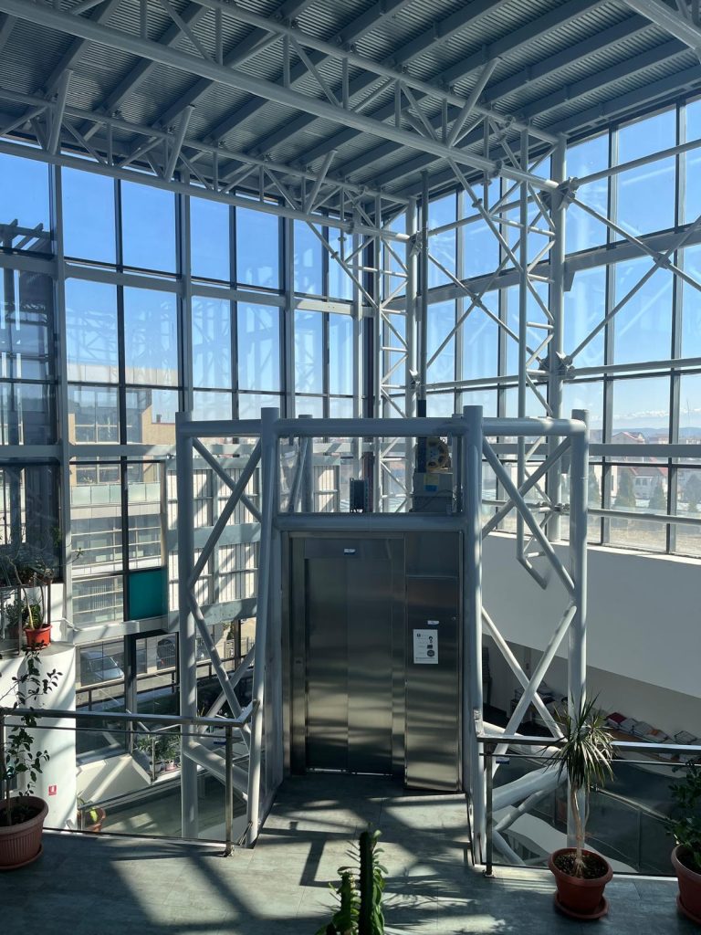 Adaptarea constructivă și energetică a sediului APM Sibiu 45