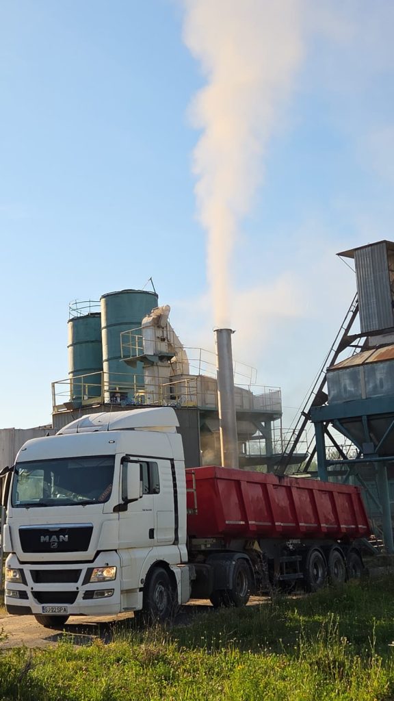 Gorj - Stație de asfalt 1