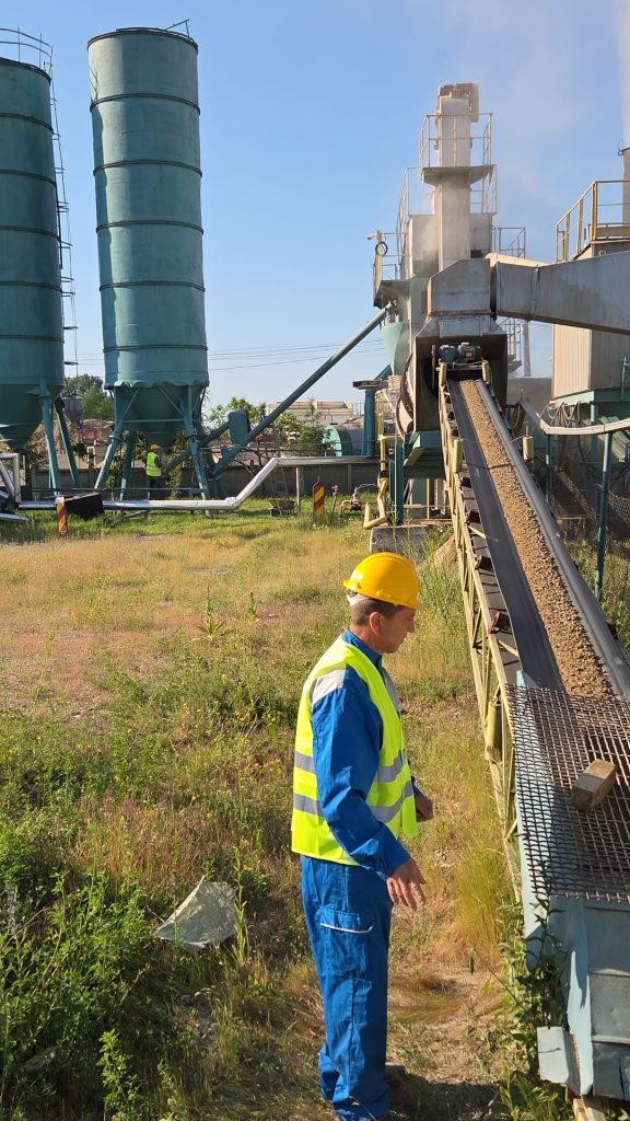 Gorj - Stație de asfalt 14