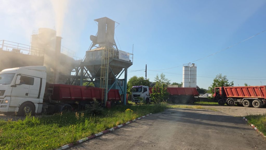 Gorj - Stație de asfalt 4