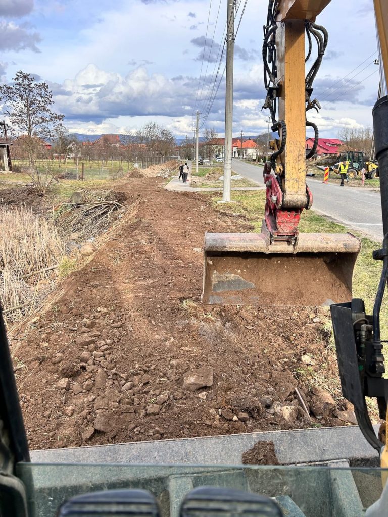 Sebiș Alimentare cu apă 20