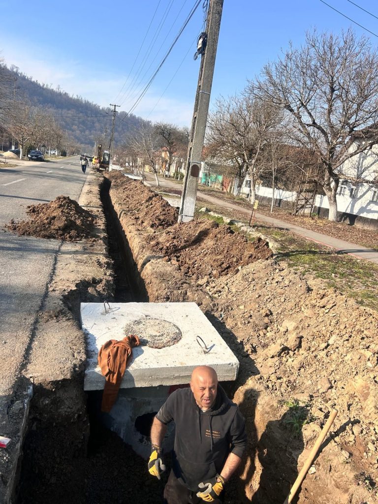 Sebiș Alimentare cu apă 31