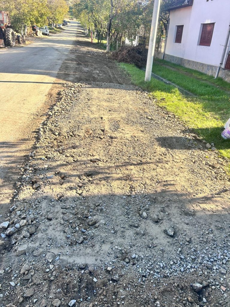 Sebiș Alimentare cu apă 40