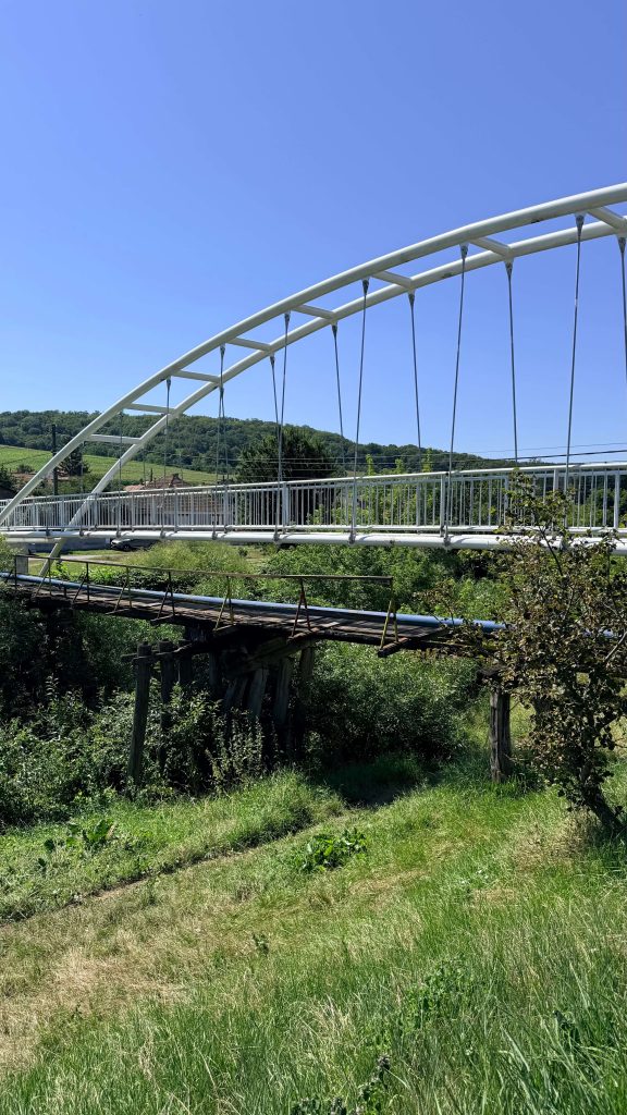 Noua pasarelă pietonală realizată de Meva Concept la Rupea